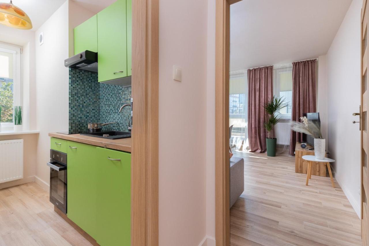 Mokotow Apartments Reytan By Noclegi Renters Warsaw Exterior photo